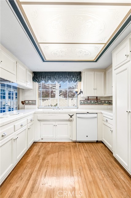 Detail Gallery Image 18 of 46 For 4501 Fir, Seal Beach,  CA 90740 - 4 Beds | 2 Baths