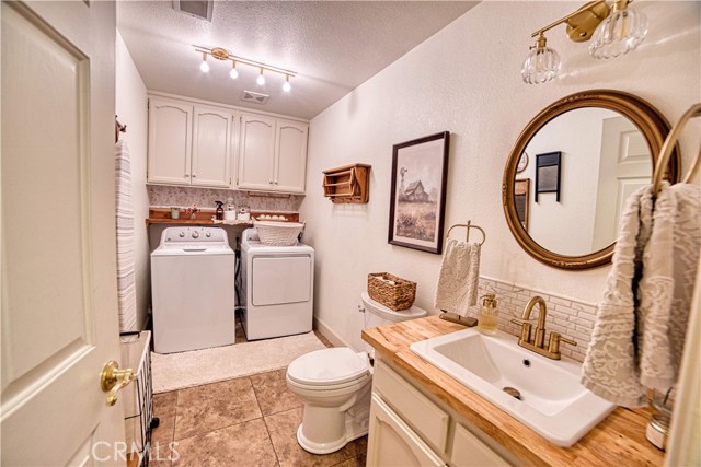 Detail Gallery Image 15 of 32 For 22052 Melrose Ct, Madera,  CA 93638 - 3 Beds | 2/1 Baths