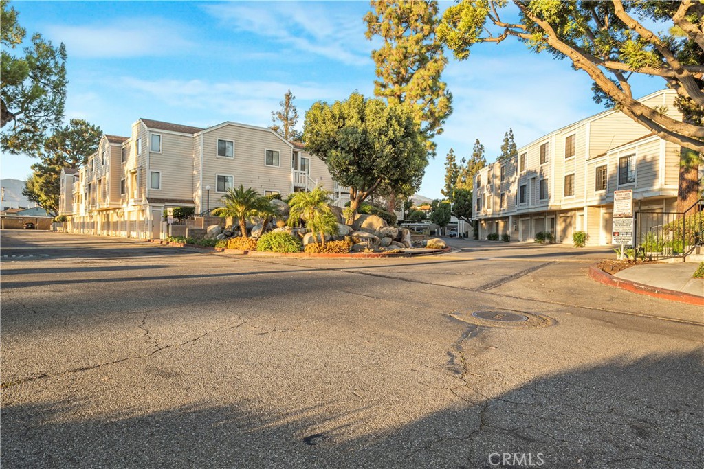 MLS #CV26005073 image #32