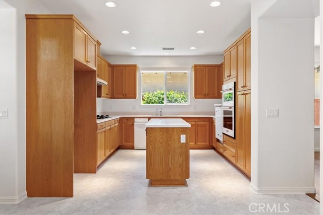2650 Benicia Lane, Paso Robles CA: https://media.crmls.org/medias/fbc14aa7-19f4-46a9-bea7-00824f676cf3.jpg