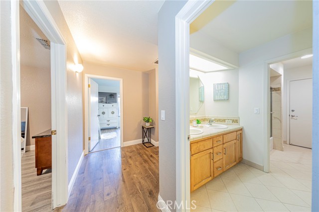 Detail Gallery Image 41 of 75 For 779 E Cole Ave, Fresno,  CA 93720 - 4 Beds | 2/1 Baths