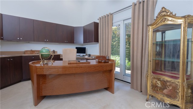 30421 Mirador Court, Laguna Niguel CA: https://media.crmls.org/medias/fbc2bdff-1a81-4a61-be5c-0115d93beb65.jpg