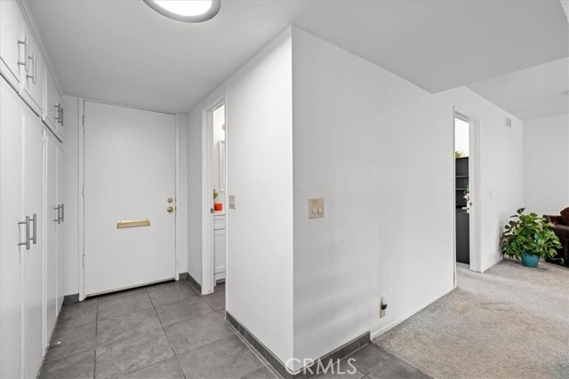 Detail Gallery Image 21 of 39 For 21282 Wavecrest Cir, Huntington Beach,  CA 92646 - 2 Beds | 2 Baths