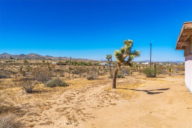 Detail Gallery Image 44 of 52 For 1176 Tahoe Ave, Yucca Valley,  CA 92284 - 2 Beds | 2 Baths