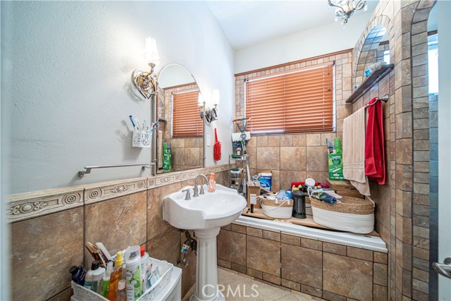 Detail Gallery Image 14 of 52 For 907 E Mountain View, Alhambra,  CA 91801 - – Beds | – Baths