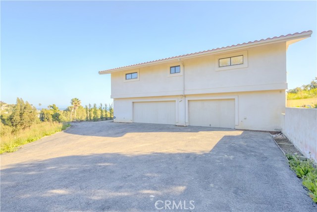 6405 Sycamore Meadows Drive, Malibu CA: https://media.crmls.org/medias/fbc56140-6a13-4931-948a-b21b20c92d4a.jpg