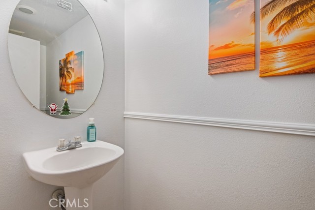 Detail Gallery Image 18 of 35 For 21867 Camellia Ln, Wildomar,  CA 92595 - 4 Beds | 2/1 Baths