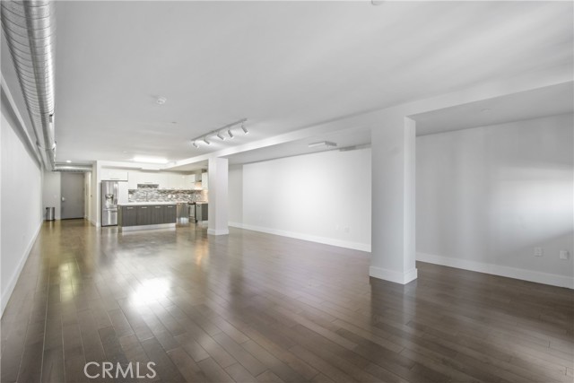 Detail Gallery Image 4 of 19 For 433 Pine Ave #203,  Long Beach,  CA 90802 - 1 Beds | 1 Baths