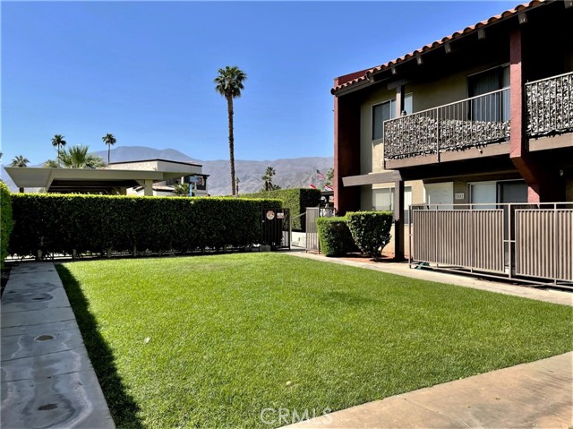 Detail Gallery Image 3 of 19 For 51085 Eisenhower #10,  La Quinta,  CA 92234 - 2 Beds | 1/1 Baths