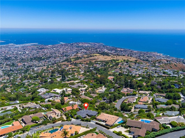 3423 Newridge Drive, Rancho Palos Verdes CA: https://media.crmls.org/medias/fbc6e8f1-7742-4581-a2f3-0d425f3bec1c.jpg