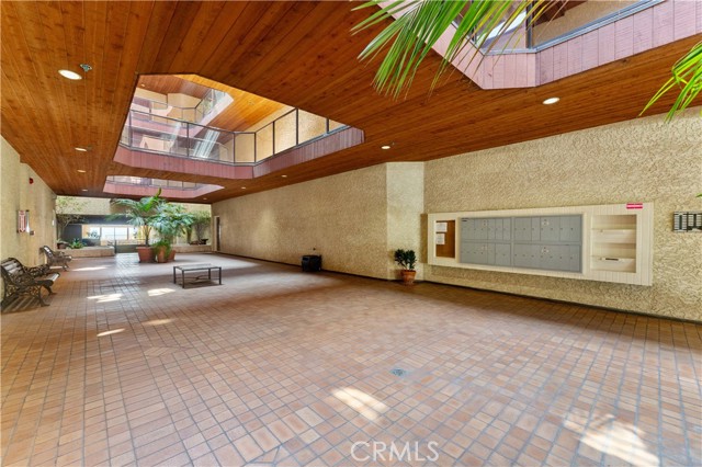 Detail Gallery Image 44 of 46 For 1230 E Ocean, Long Beach,  CA 90802 - 3 Beds | 3 Baths