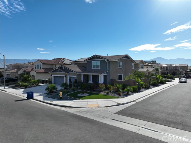 Detail Gallery Image 3 of 68 For 10943 Moro St, Loma Linda,  CA 92354 - 5 Beds | 3 Baths