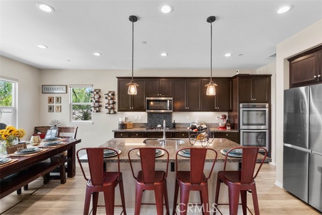 35403 Laurel Tree Court, Winchester CA: https://media.crmls.org/medias/fbc860f2-c816-4750-bf1b-fe0edf86b607.jpg