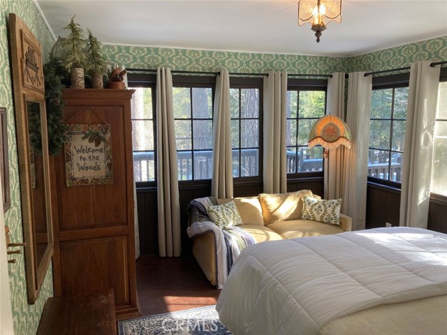 520 Millburn Road, Lake Arrowhead CA: https://media.crmls.org/medias/fbc89def-a0d7-4cc6-b7fb-b232312ba2b7.jpg