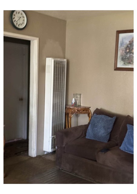 Detail Gallery Image 13 of 20 For 4306 Baldwin Park Bld, Baldwin Park,  CA 91706 - 2 Beds | 1 Baths