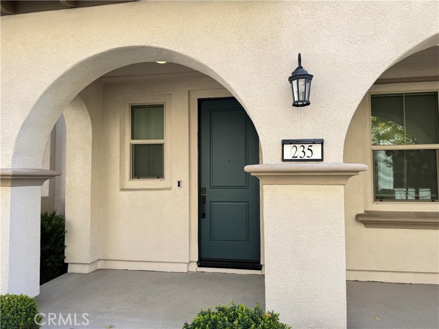 Detail Gallery Image 5 of 12 For 235 Babson Ct, Claremont,  CA 91711 - 4 Beds | 3/1 Baths