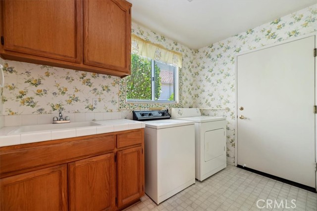 39973 Corte Lorca, Murrieta CA: https://media.crmls.org/medias/fbc8e3e4-47f8-4e9f-9488-6cbef32aff68.jpg