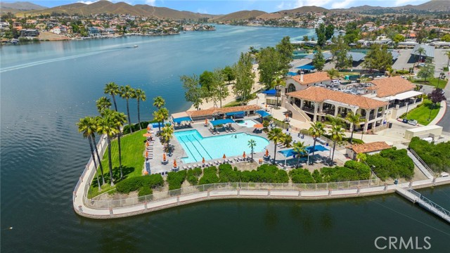Detail Gallery Image 37 of 42 For 22244 Treasure Island Dr #5,  Canyon Lake,  CA 92587 - 2 Beds | 2 Baths