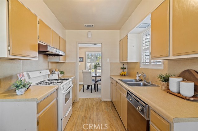 Detail Gallery Image 16 of 41 For 7327 Eglise Ave, Pico Rivera,  CA 90660 - 3 Beds | 1 Baths
