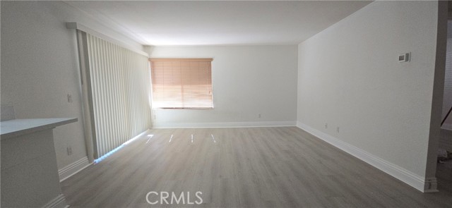 Detail Gallery Image 3 of 20 For 2525 San Gabriel Way #107,  Corona,  CA 92882 - 1 Beds | 1 Baths