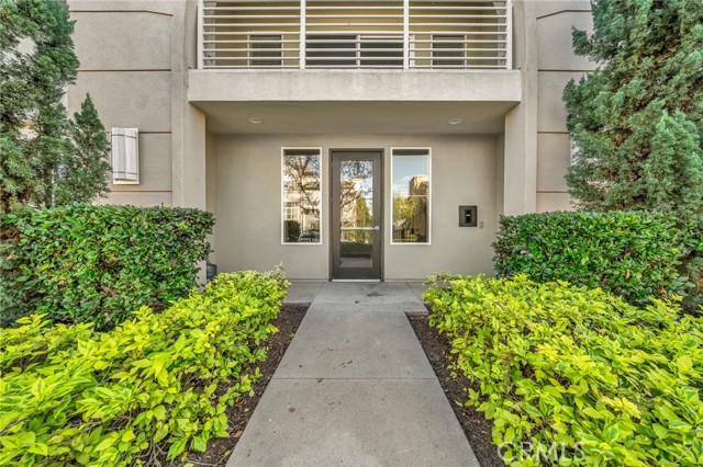 Detail Gallery Image 5 of 75 For 5450 Strand #202,  Hawthorne,  CA 90250 - 2 Beds | 2 Baths
