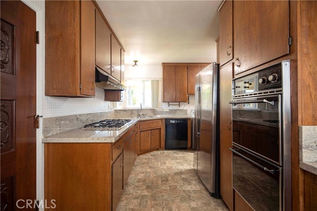 Detail Gallery Image 9 of 37 For 20611 Vaccaro Ave, Torrance,  CA 90503 - 3 Beds | 2 Baths