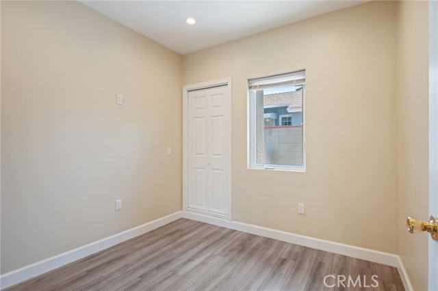 10022 Gothic Avenue, North Hills CA: https://media.crmls.org/medias/fbccb9f1-1043-491e-bc46-5d5ef7856d6c.jpg
