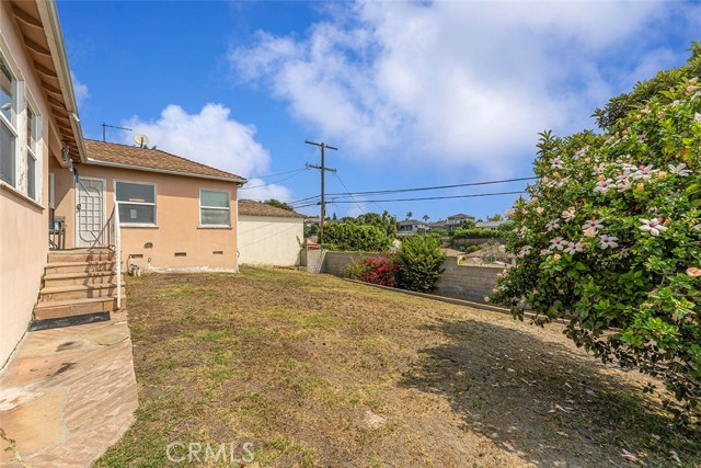 Detail Gallery Image 30 of 31 For 5144 Southridge Ave, Los Angeles,  CA 90043 - 3 Beds | 2/1 Baths