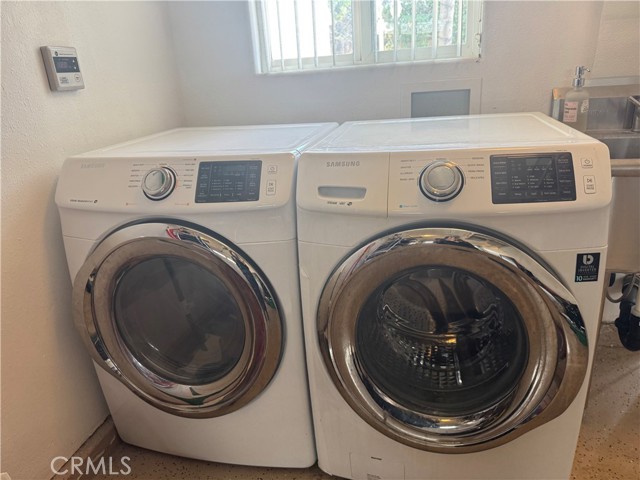 Detail Gallery Image 36 of 44 For 5092 Chimineas, Tarzana,  CA 91356 - 4 Beds | 2 Baths