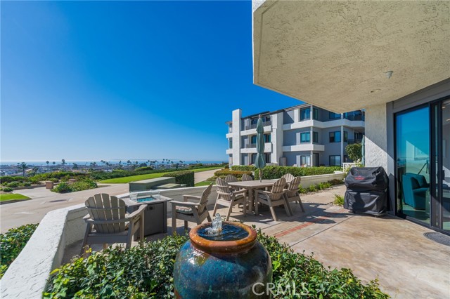Detail Gallery Image 41 of 70 For 230 Lille Lane #113,  Newport Beach,  CA 92663 - 3 Beds | 3 Baths
