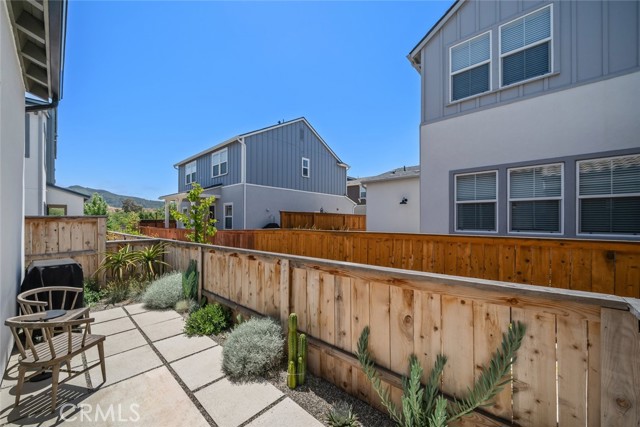 151 Earthwood Lane, San Luis Obispo CA: https://media.crmls.org/medias/fbcecbe1-0356-4357-ba3e-a656e954d23b.jpg