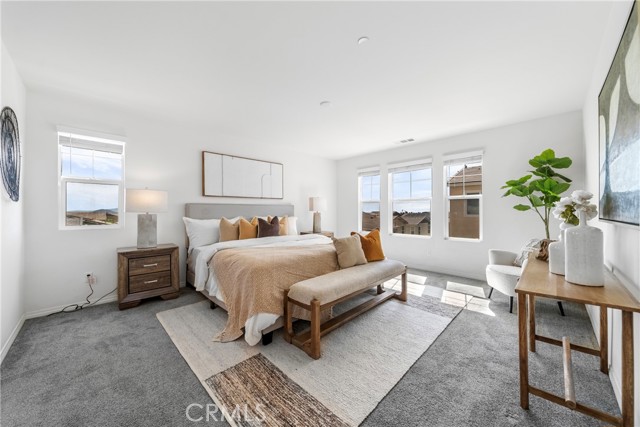 Detail Gallery Image 8 of 15 For 16725 Petrus Ln, Fontana,  CA 92336 - 3 Beds | 2/1 Baths