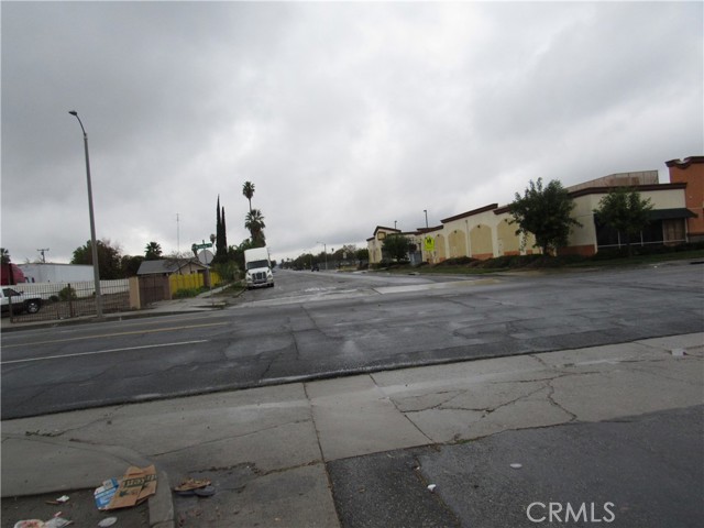 1087 N Mount Vernon Avenue, San Bernardino, California 92411, ,Land,For Sale,1087 N Mount Vernon Avenue,CREV21257941