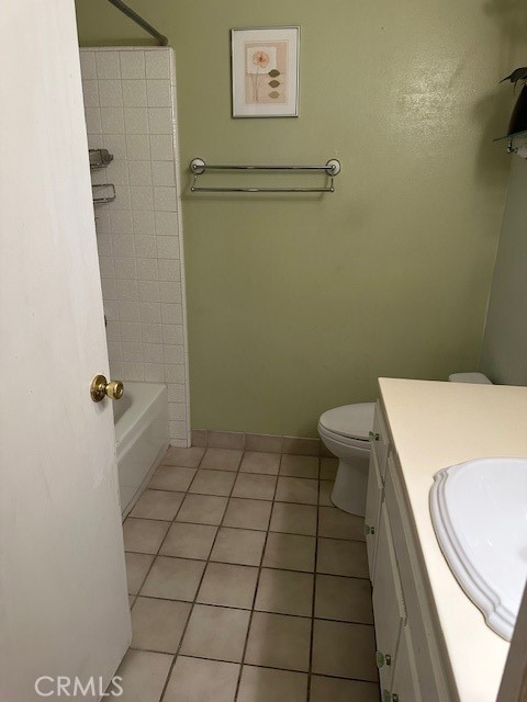 76 Ilex Drive, Newbury Park CA: https://media.crmls.org/medias/fbcfd8d3-ae47-4d57-85e6-f2e0c3c329ea.jpg