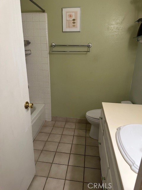 https://media.crmls.org/medias/fbcfd8d3-ae47-4d57-85e6-f2e0c3c329ea.jpg?preset=X-Large
