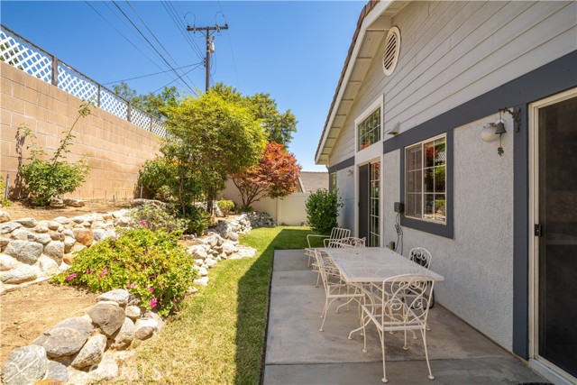 1062 Brookfield Place, Glendora CA: https://media.crmls.org/medias/fbcffb69-8c20-4e6a-b483-0211a3dccba9.jpg