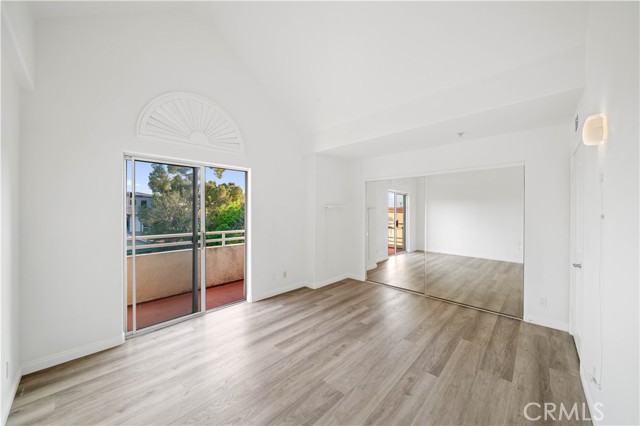900 Arcadia Avenue, Arcadia CA: https://media.crmls.org/medias/fbd01f37-860a-416f-9a65-8538966025bb.jpg