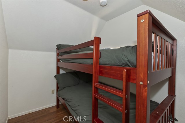 33294 Wild Rose Drive, Green Valley Lake CA: https://media.crmls.org/medias/fbd0a924-bd89-42e2-bf2c-e68933e2f1f4.jpg