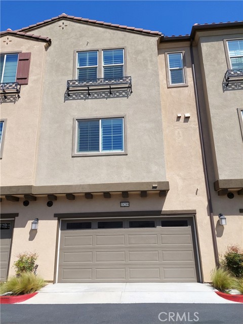 Detail Gallery Image 28 of 30 For 18289 Iris Ln, Yorba Linda,  CA 92886 - 3 Beds | 3/1 Baths