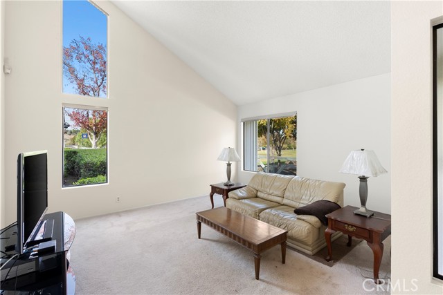 Detail Gallery Image 16 of 49 For 2 Autumn Hill Ln, Laguna Hills,  CA 92653 - 3 Beds | 1/1 Baths