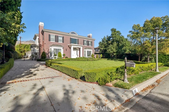 Detail Gallery Image 2 of 68 For 1117 Encanto Dr, Arcadia,  CA 91007 - 6 Beds | 6/1 Baths