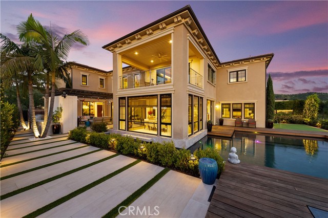 Detail Gallery Image 12 of 71 For 100 Boulder Pass, Irvine,  CA 92602 - 5 Beds | 5/1 Baths