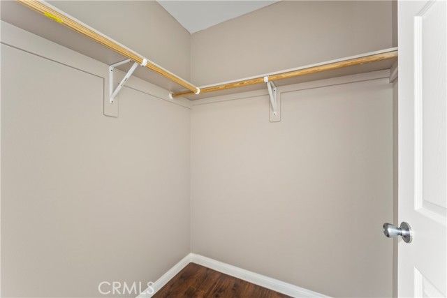 6102 S San Pedro Street, Los Angeles CA: https://media.crmls.org/medias/fbd34120-2e22-4591-9ace-1e7b064574ed.jpg