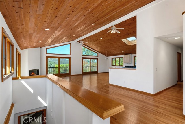 Detail Gallery Image 9 of 49 For 4 Castle Rock Way, Laguna Beach,  CA 92651 - 5 Beds | 4/1 Baths