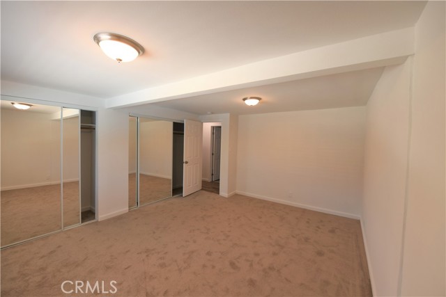 1800 S Ridgeley Drive, Los Angeles CA: https://media.crmls.org/medias/fbd364f2-26ef-4384-987b-d4a0b1eba90f.jpg
