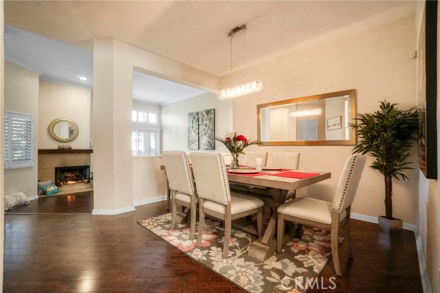18730 Hatteras Street, Tarzana CA: https://media.crmls.org/medias/fbd3b644-dc9b-4675-9f18-15df085a8d90.jpg