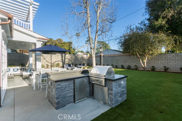 2549 Chelsea Road, Palos Verdes Estates, California 90274, 5 Bedrooms Bedrooms, ,2 BathroomsBathrooms,Residential,Sold,Chelsea,SB17042791
