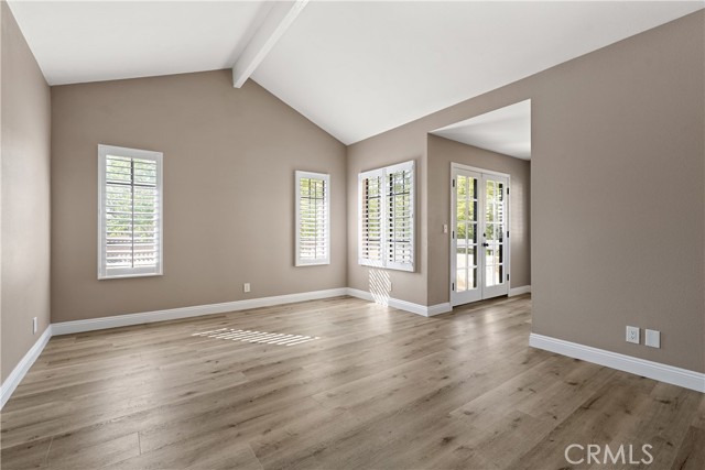 1202 Monte Sereno Drive, Thousand Oaks CA: https://media.crmls.org/medias/fbd44b44-f1d5-4e3e-968d-ced5acc6585b.jpg