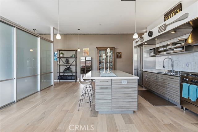 Detail Gallery Image 11 of 42 For 4080 Glencoe Ave #222,  Marina Del Rey,  CA 90292 - 2 Beds | 2 Baths