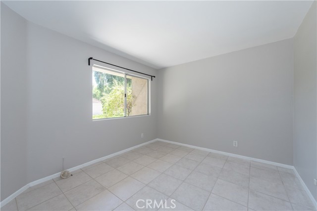 385 Stanford Court, Irvine CA: https://media.crmls.org/medias/fbd54848-df51-4307-8135-4bdac2c9d727.jpg